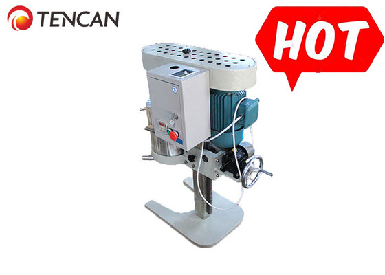 Attritor Moulin à boules mélangées Laboratoire de broyage et de mélange Moulins de levage automatique pour le chocolat 1400rpm 1,75L