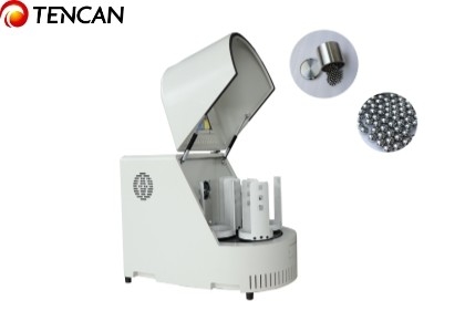 Capacité de production maximale 0,66L Laboratoire moulin à billes planétaire pour 2 ou 4 pots moulin à billes